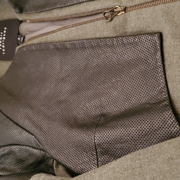 Jacket - Picture 3 of 5